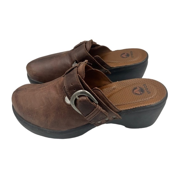 CROCS Cobbler Buckle Strap Leather Clogs Brown - Picture 8 of 11